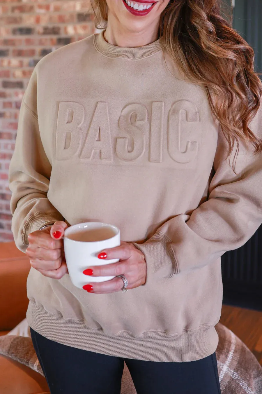 BASIC Embossed Sweatshirt PREORDER