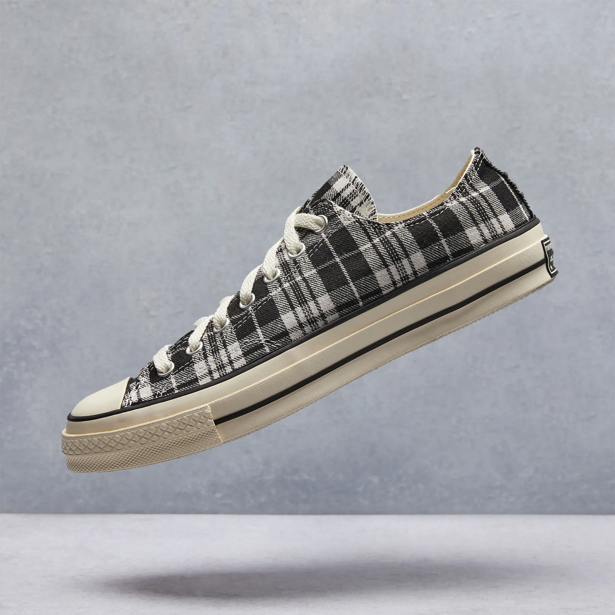 Converse Chuck 70 OX Shoes