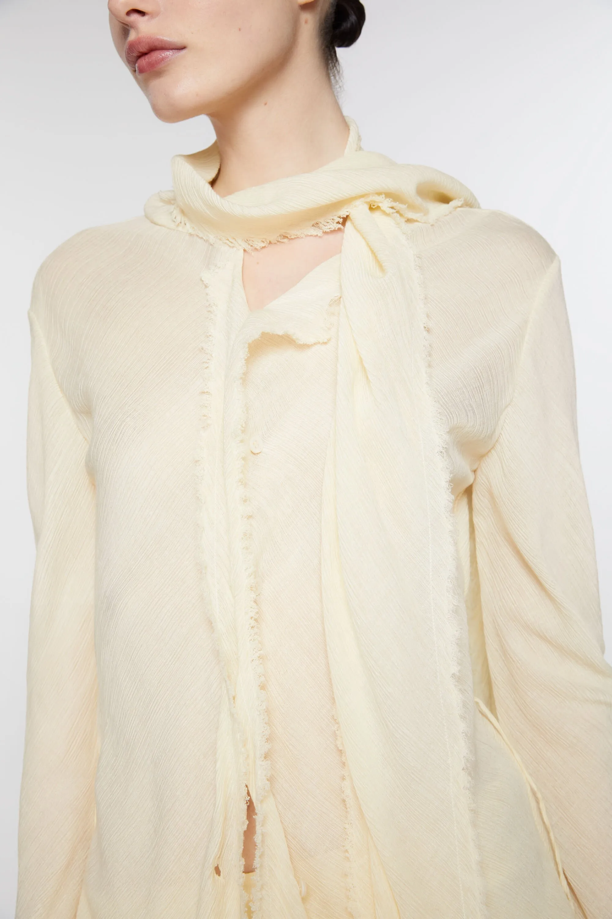 Crepe scarf blouse