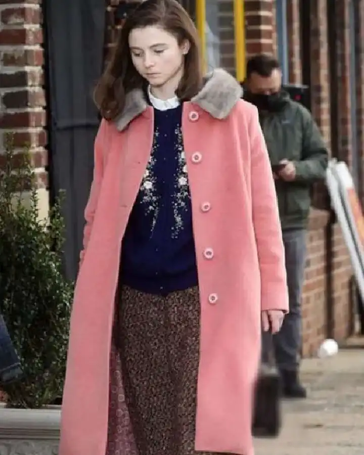 Eileen 2023 Thomasin McKenzie Pink Coat