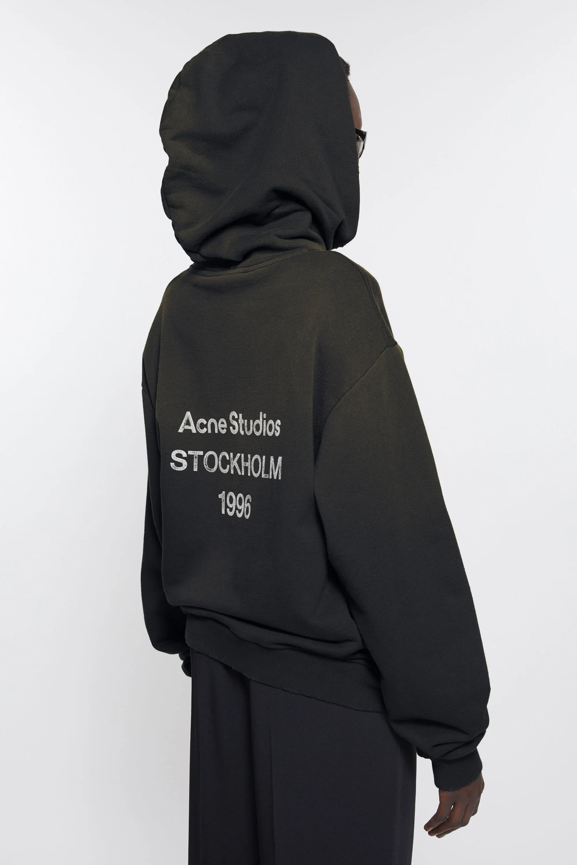 Logo hooded sweater