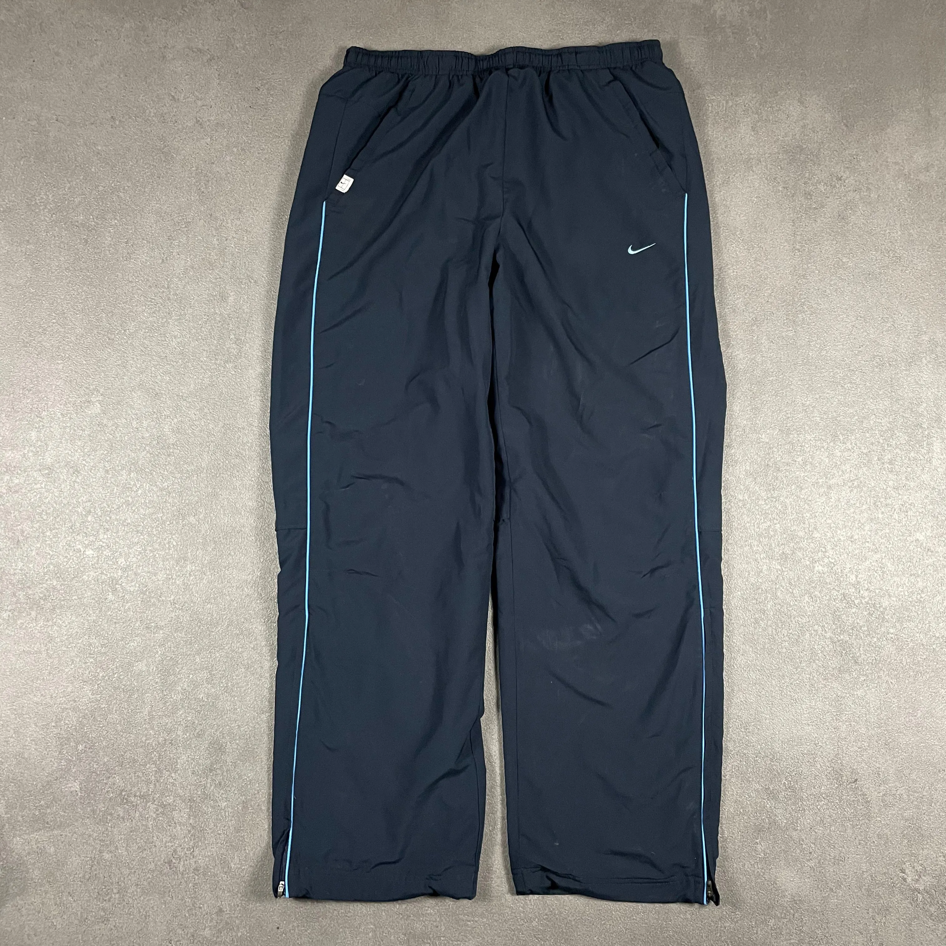 Nike vintage Trackpant (XL)