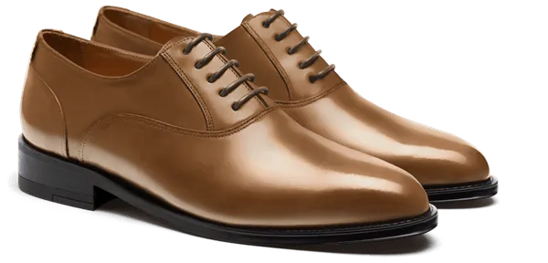 Oxford shoes in brown leather