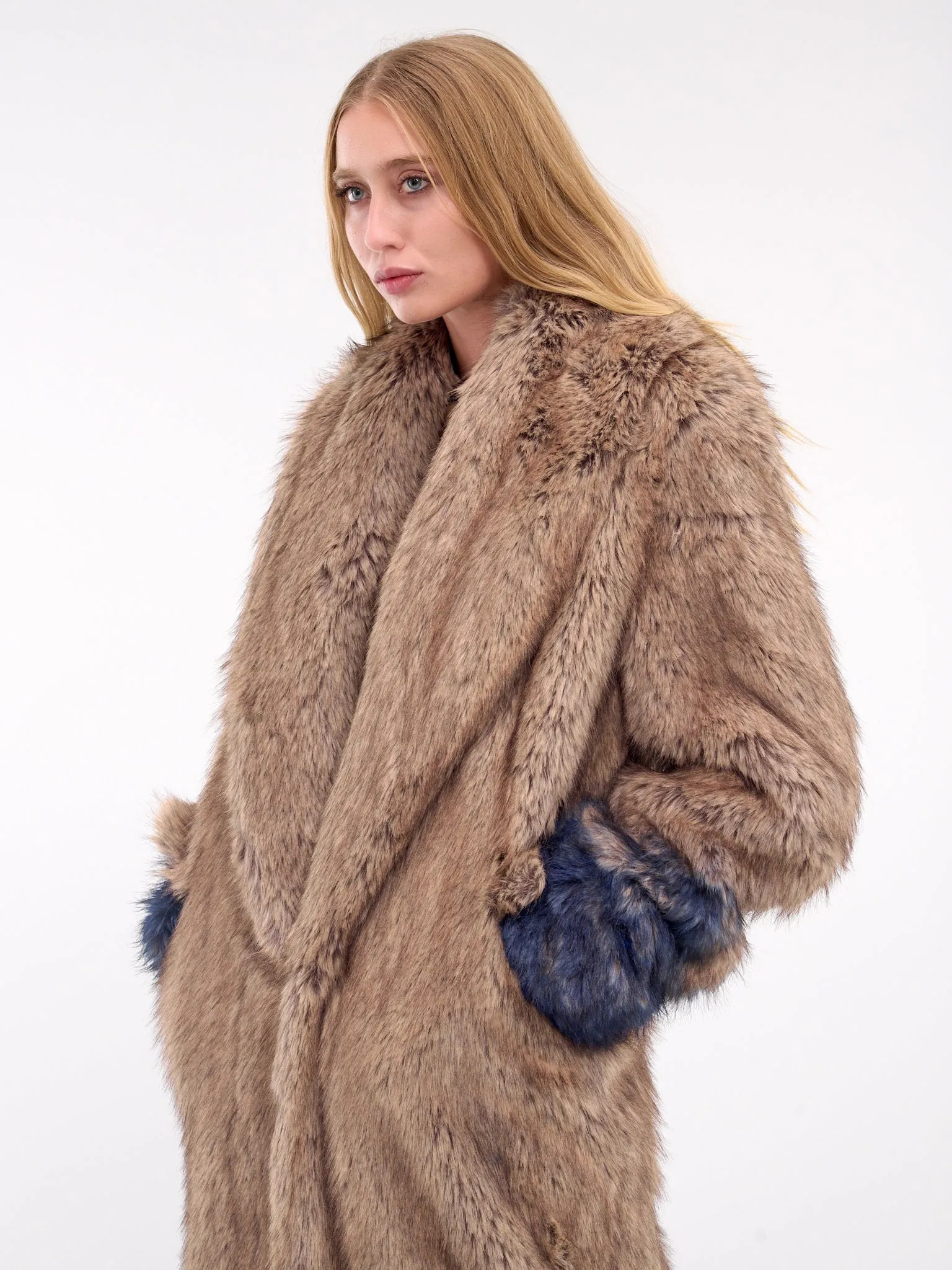 Spray Faux Fur Coat (COPM23F9006-BROWN-BLUE)